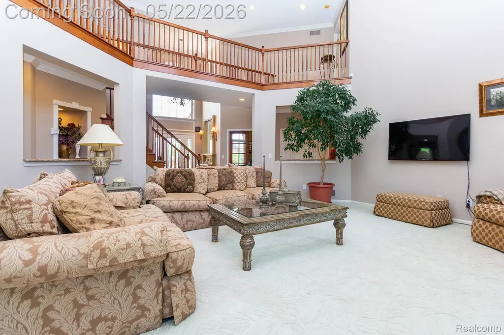 18610 Turnberry Drive Macomb Township MI 48044