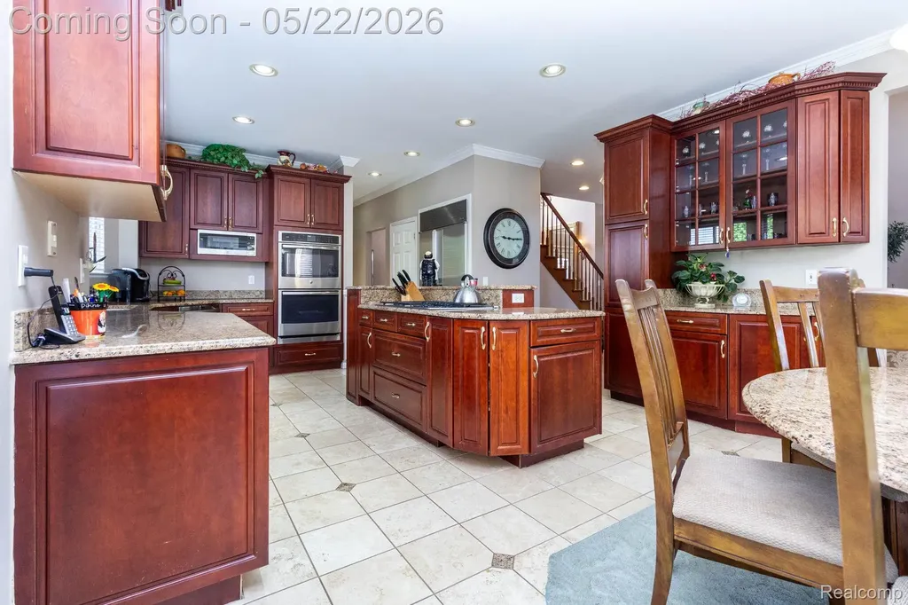 18610 Turnberry Drive Macomb Township MI 48044