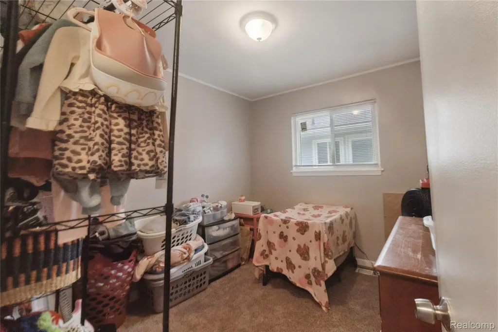 12019 Arcola Street Livonia City MI 48150