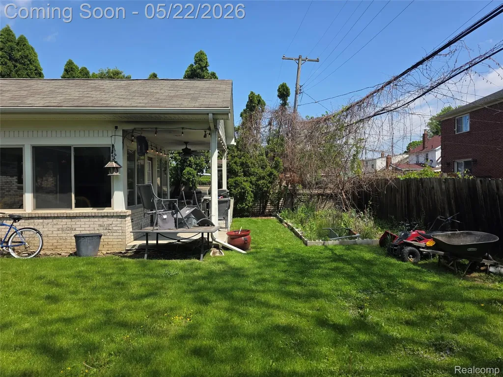 5858 Reuter Street Dearborn City MI 48126
