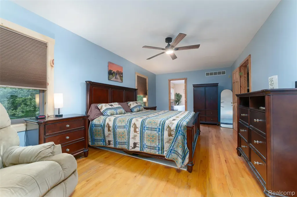 2500 E Jones Road Deerfield Township MI 48855
