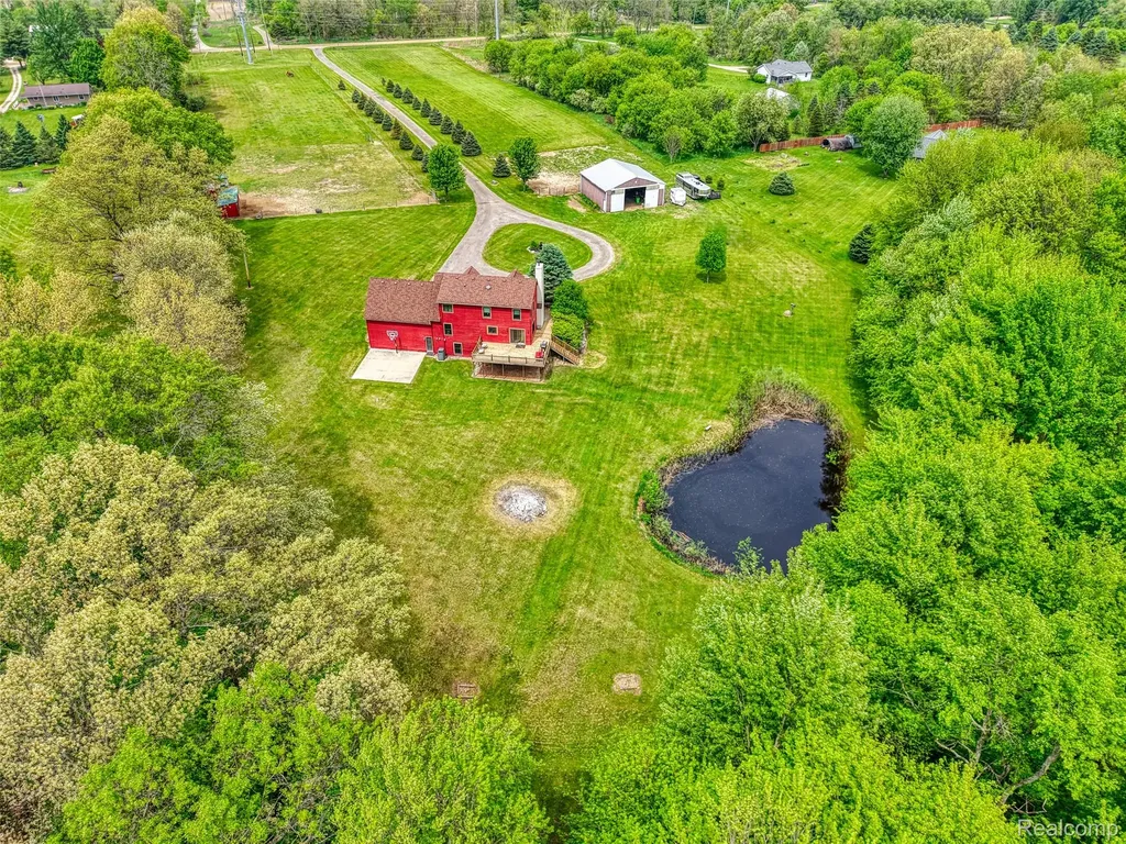 2500 E Jones Road Deerfield Township MI 48855