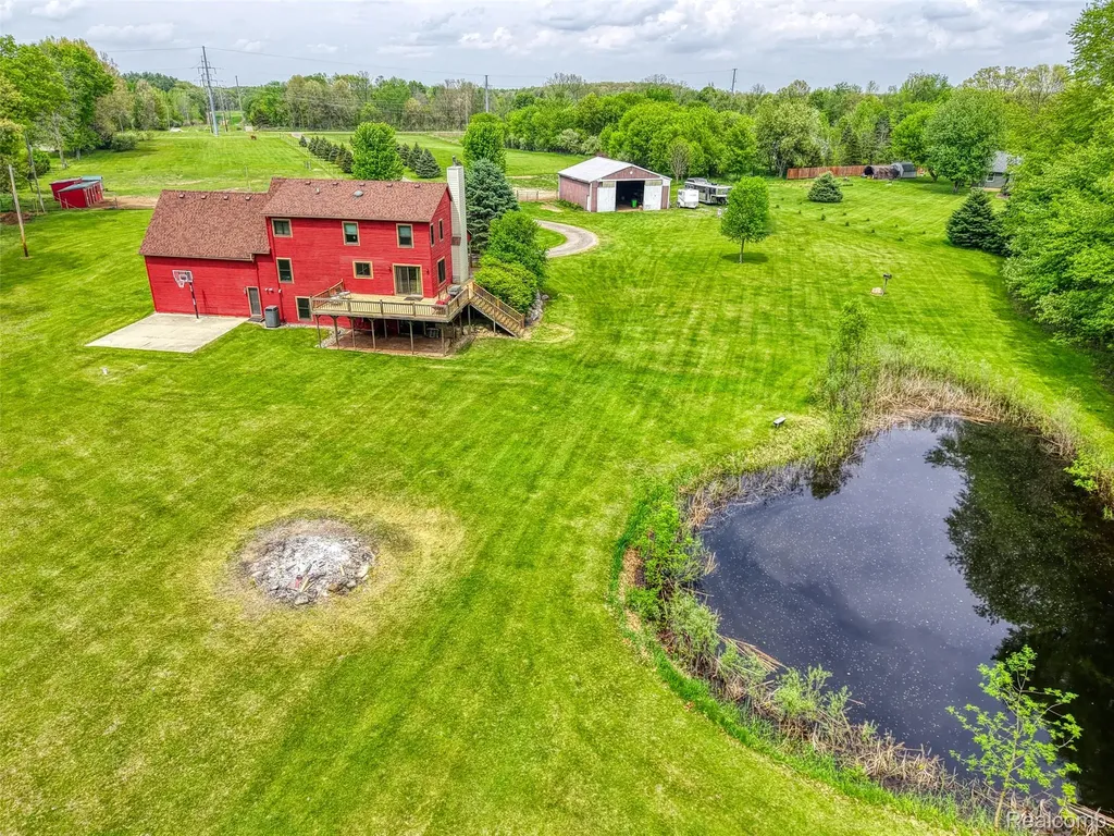 2500 E Jones Road Deerfield Township MI 48855
