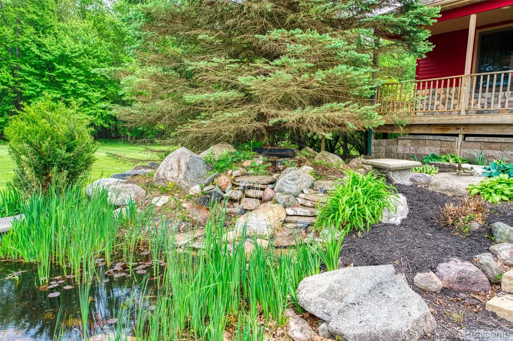 2500 E Jones Road Deerfield Township MI 48855