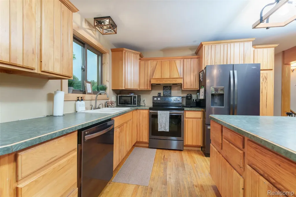 2500 E Jones Road Deerfield Township MI 48855
