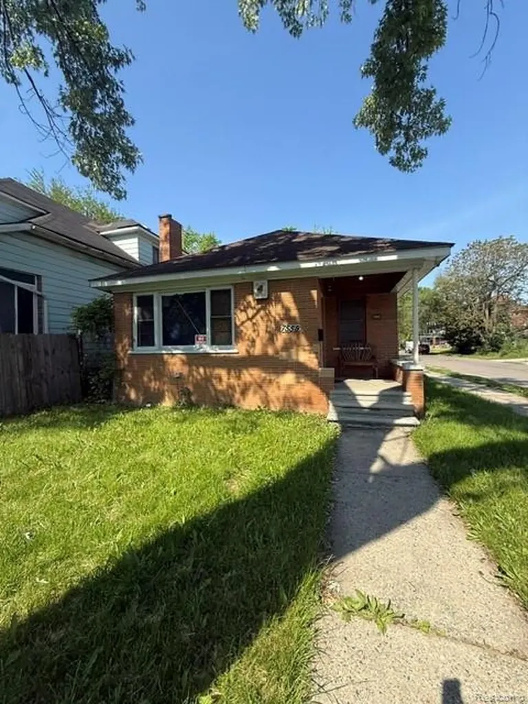 7559 Prairie Street Detroit City MI 48210