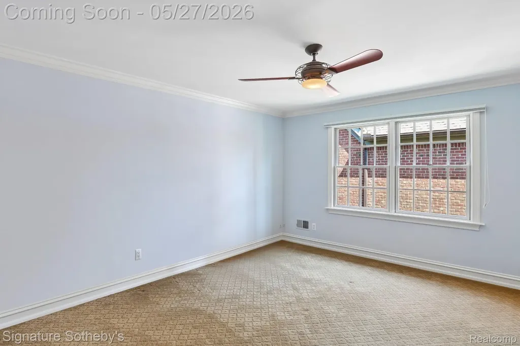 555 Baldwin Court Birmingham City MI 48009