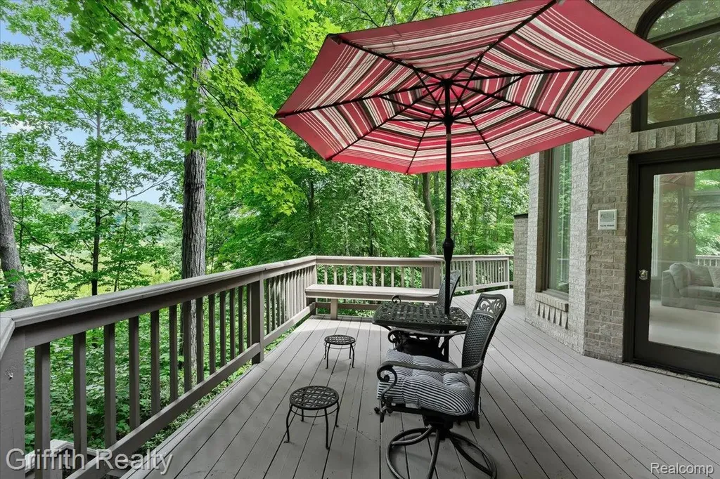 2018 Pine Hollow Trail Brighton Township MI 48114