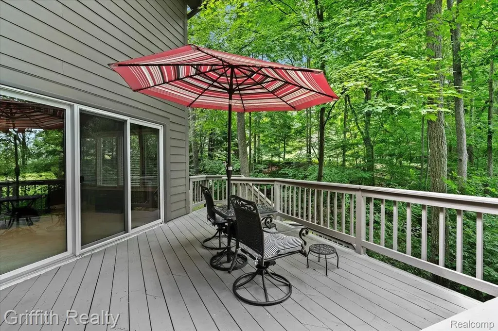 2018 Pine Hollow Trail Brighton Township MI 48114