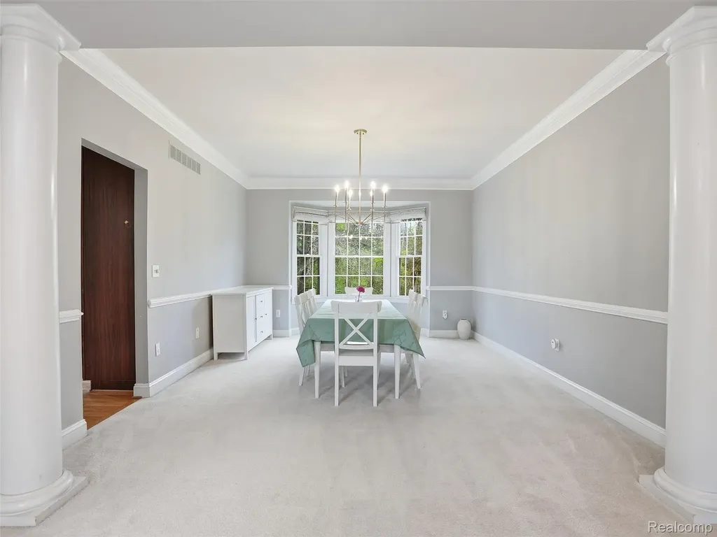 5318 Glenwood Creek Independence Charter Township MI 48348