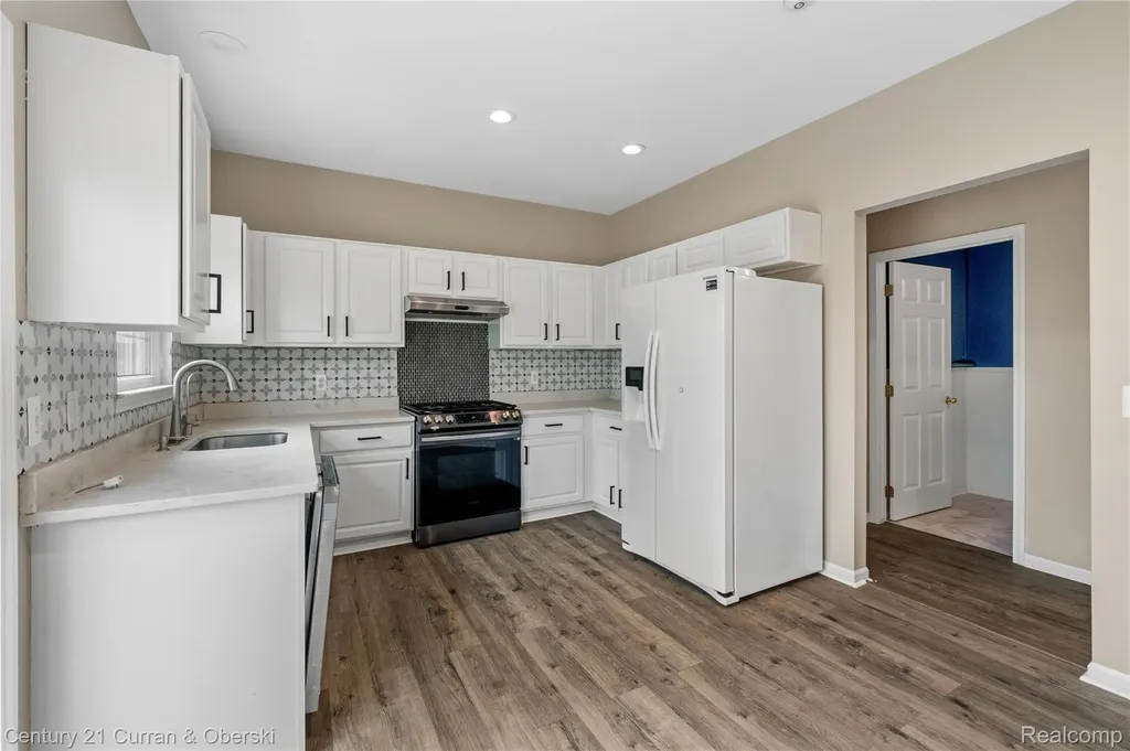 43060 Providence Lane Canton Charter Township MI 48188