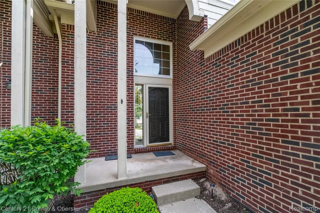 43060 Providence Lane Canton Charter Township MI 48188