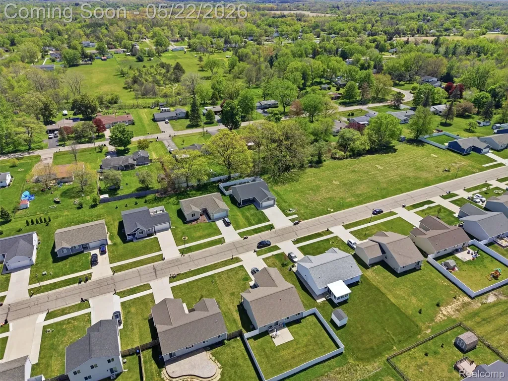 3145 Dahlia Drive Burton City MI 48519