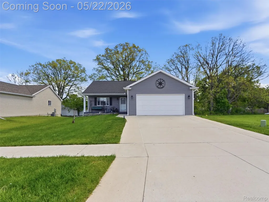 3145 Dahlia Drive Burton City MI 48519