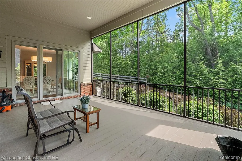 162 Timber Trace Lane Bloomfield Hills City MI 48302