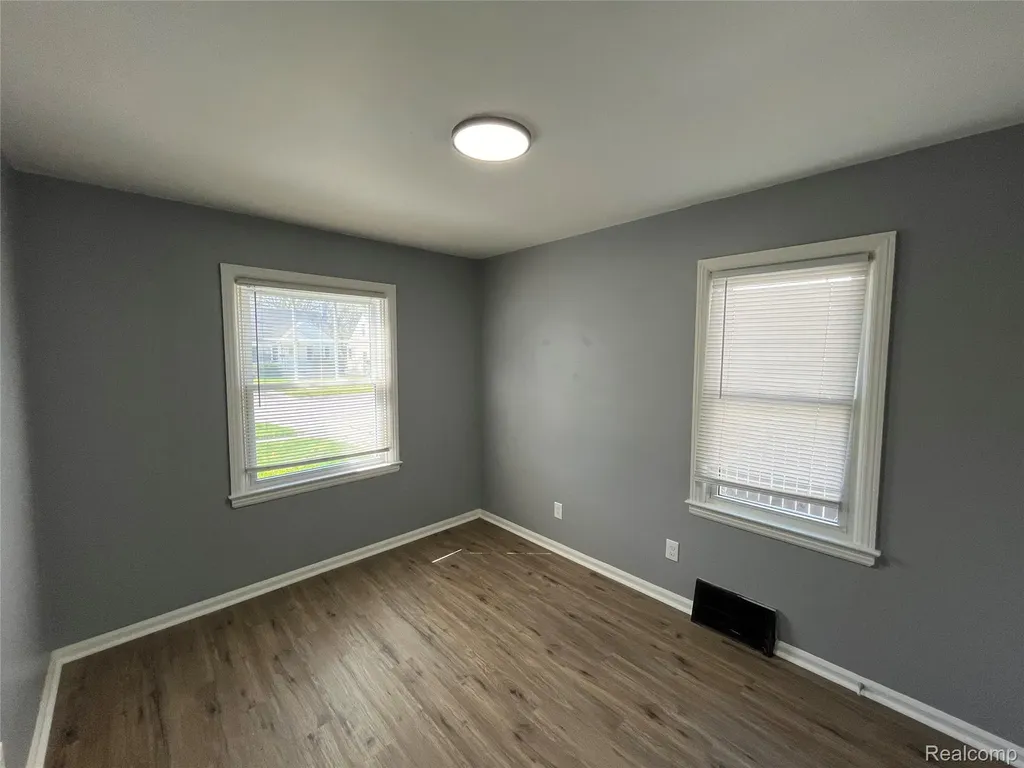 15645 Liberal Street Detroit City MI 48205