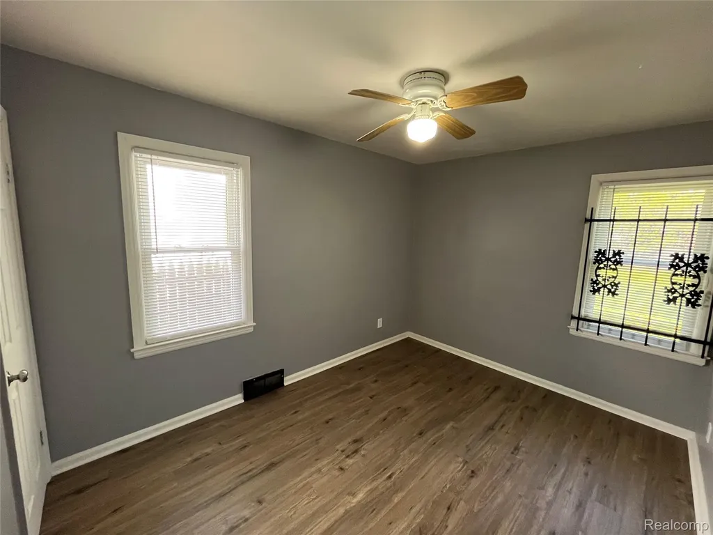 15645 Liberal Street Detroit City MI 48205