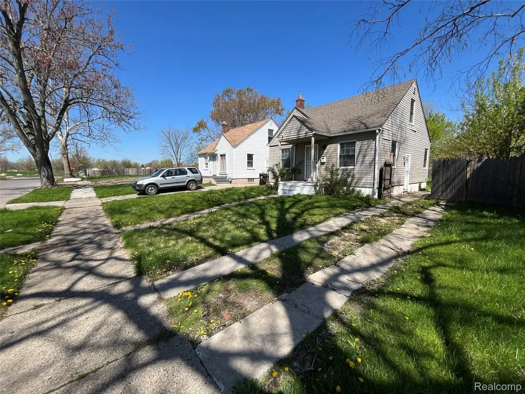 15645 Liberal Street Detroit City MI 48205