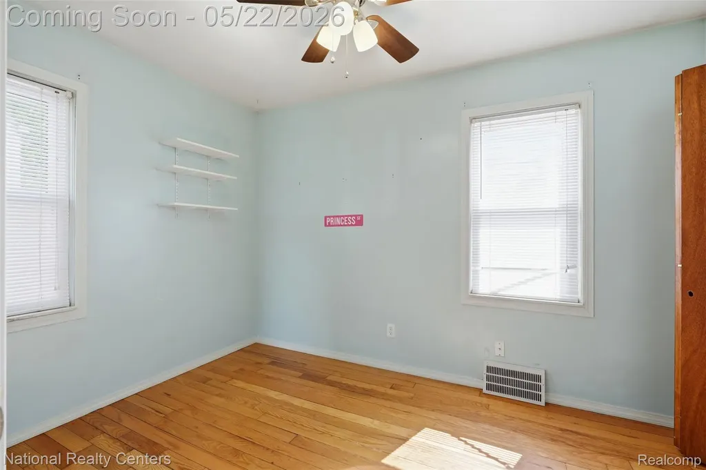 3329 Detroit Street Dearborn City MI 48124