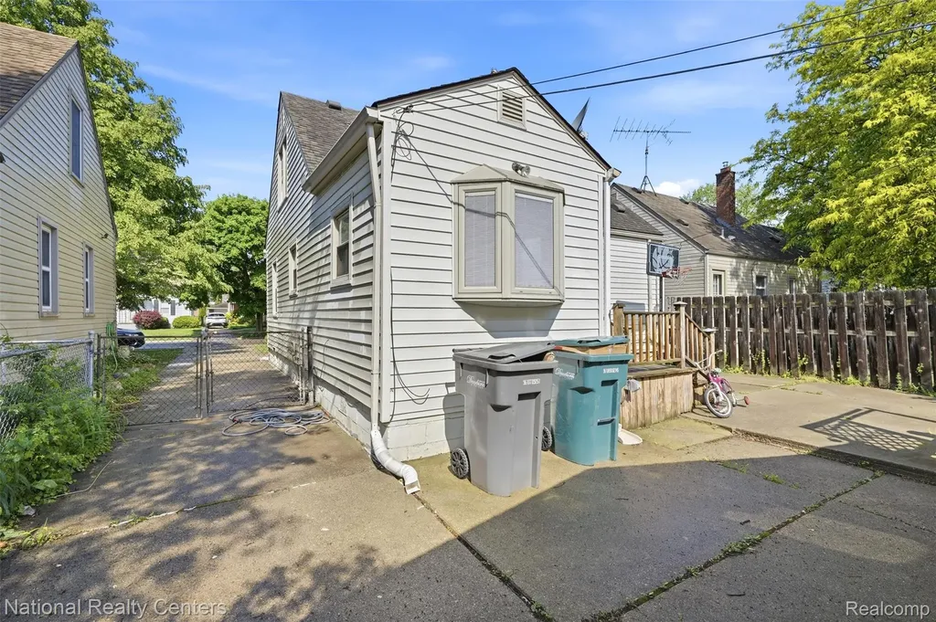 3329 Detroit Street Dearborn City MI 48124