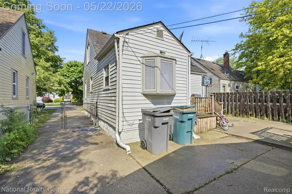 3329 Detroit Street Dearborn City MI 48124