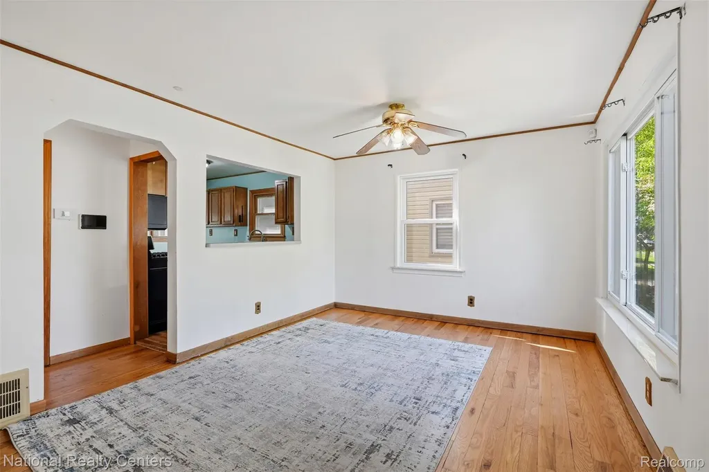 3329 Detroit Street Dearborn City MI 48124