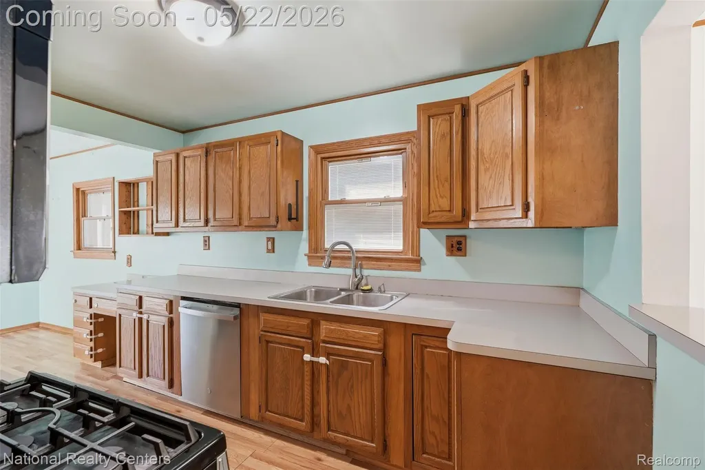 3329 Detroit Street Dearborn City MI 48124