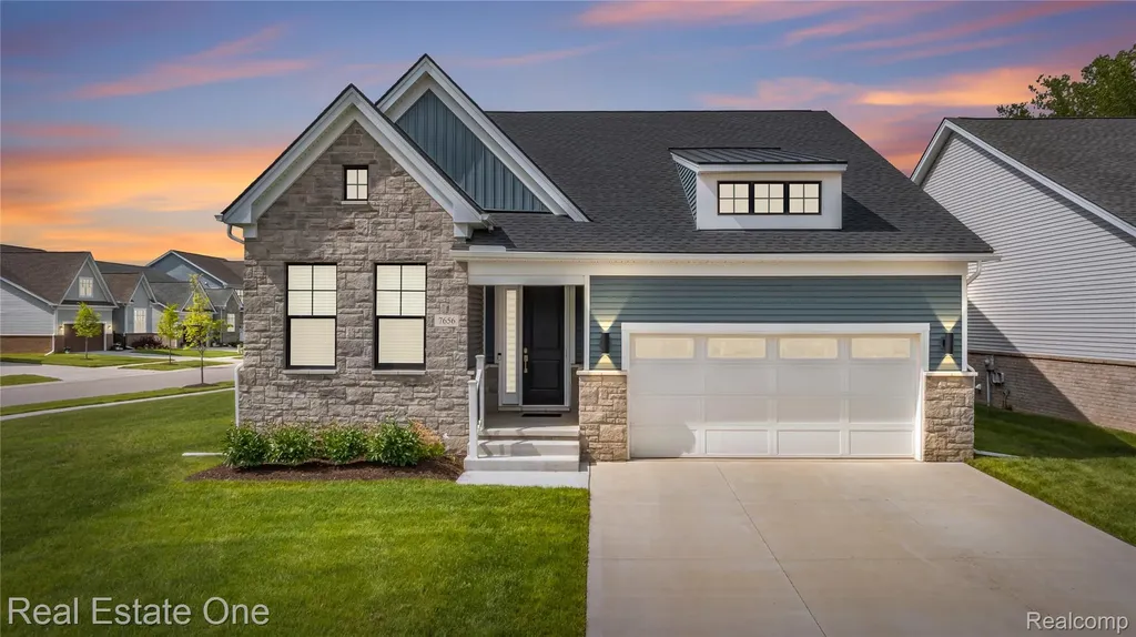 7656 Dunlap Court West Bloomfield Charter Township MI 48322