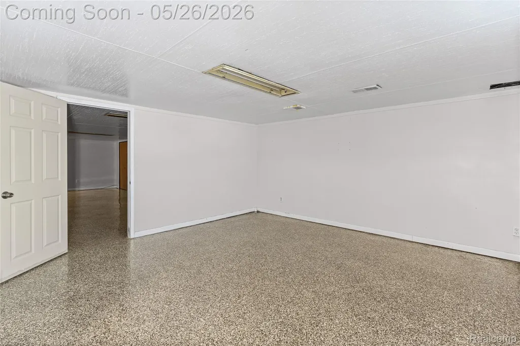 4064 Sheraton Drive Flint Charter Township MI 48532