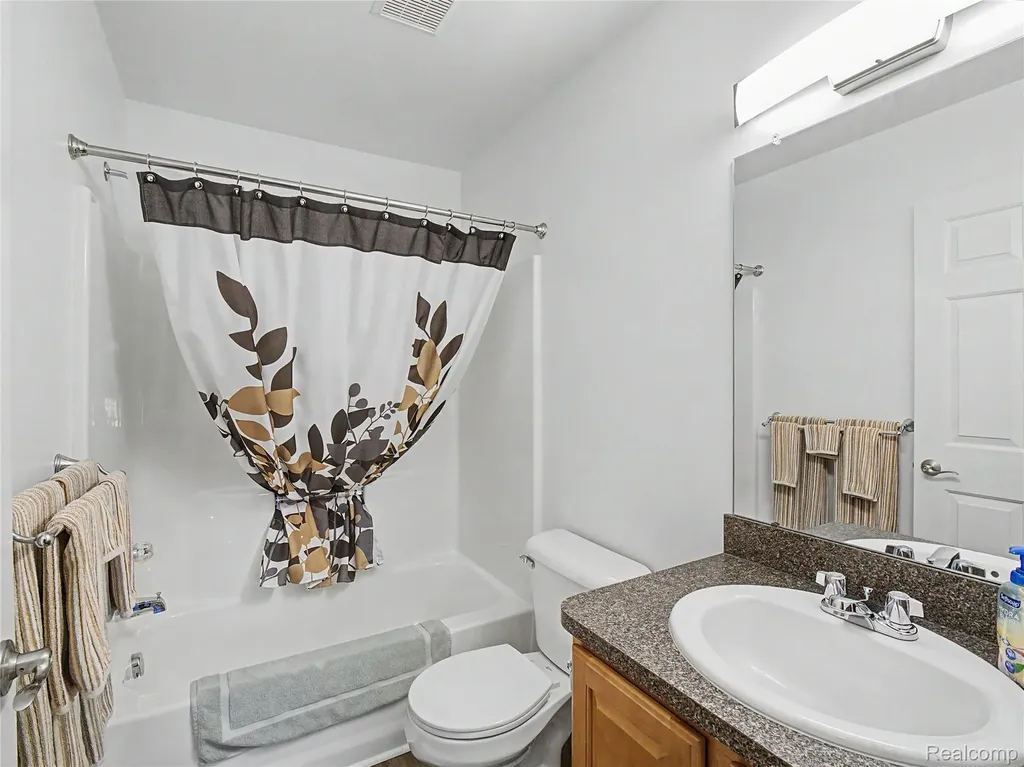 2263 Crystal Crossing Drive Marion Township MI 48843