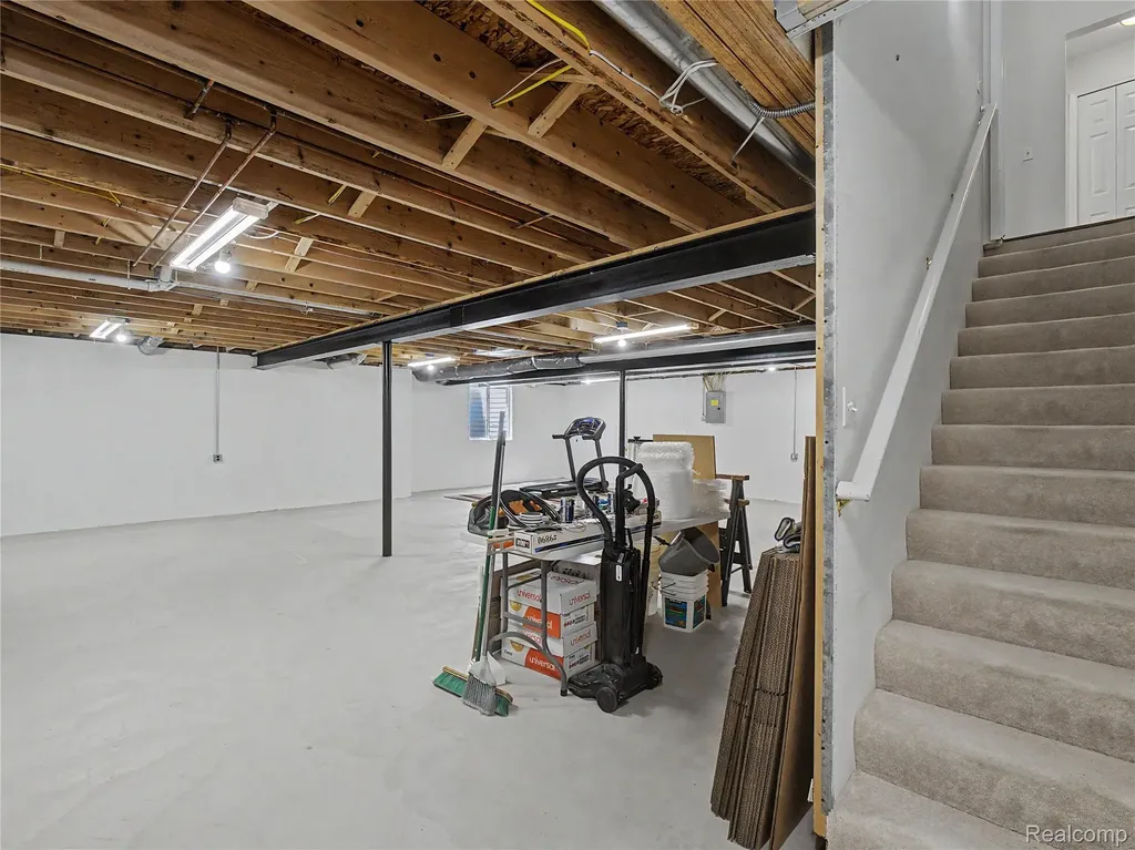 2263 Crystal Crossing Drive Marion Township MI 48843