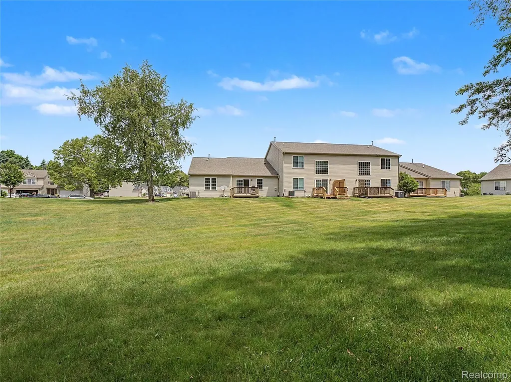 2263 Crystal Crossing Drive Marion Township MI 48843
