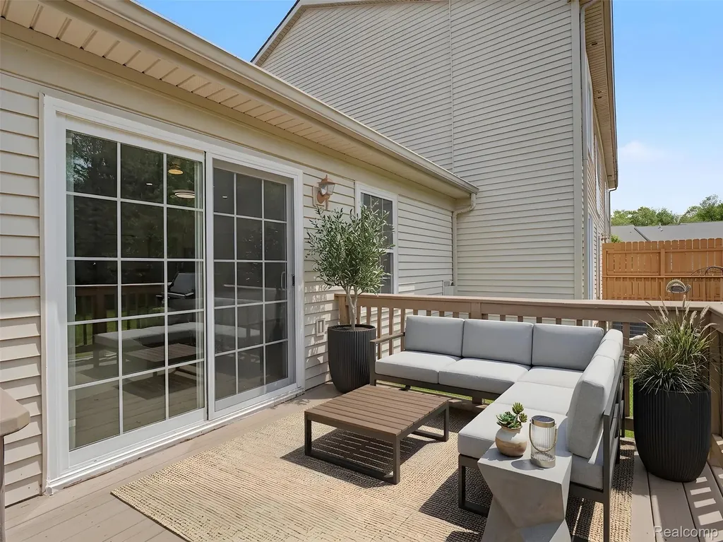 2263 Crystal Crossing Drive Marion Township MI 48843