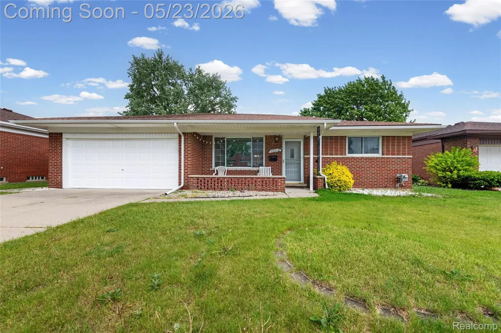 29410 Runey Drive Warren City MI 48092