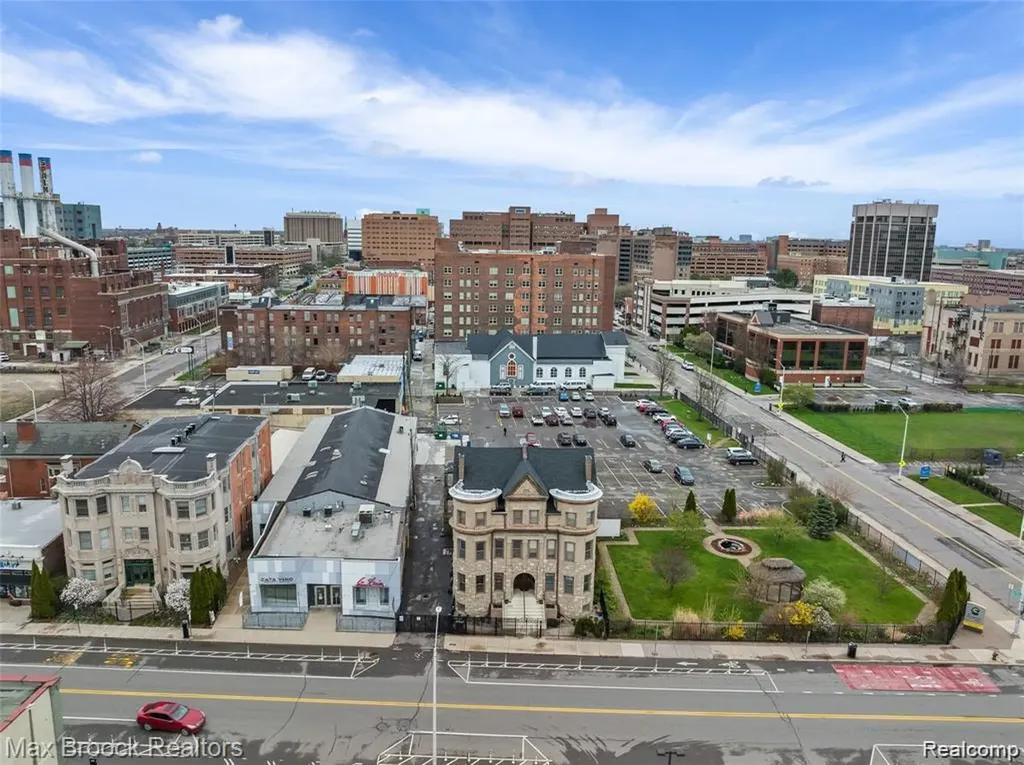 4120 Cass Avenue Detroit City MI 48201