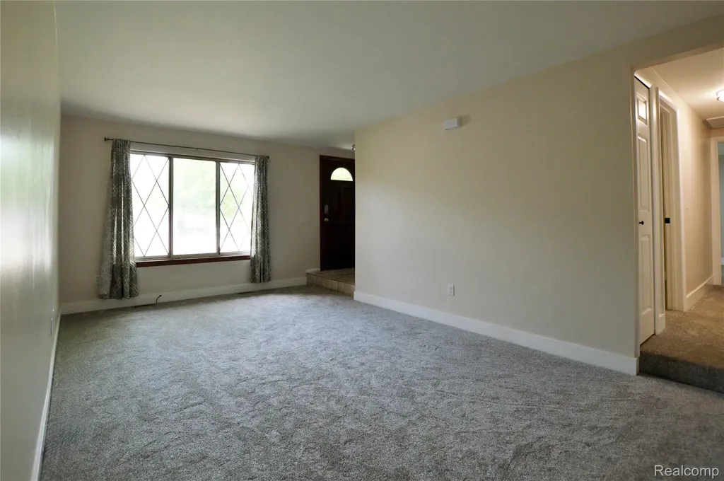 5200 Wishing Well Drive Grand Blanc Charter Township MI 48439