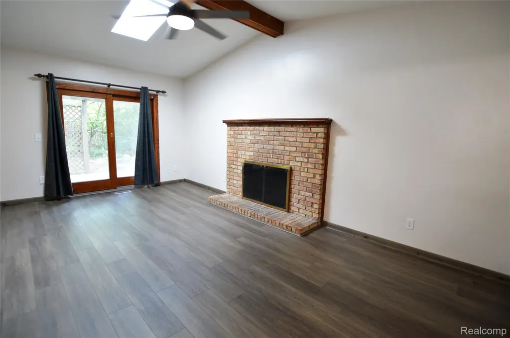 5200 Wishing Well Drive Grand Blanc Charter Township MI 48439