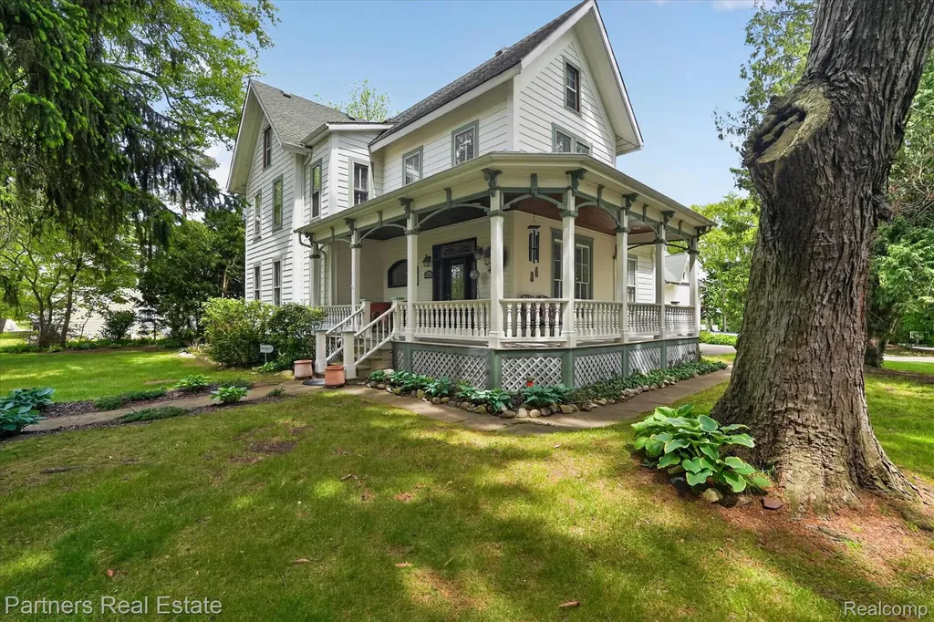 504 N 2nd Street Brighton City MI 48116