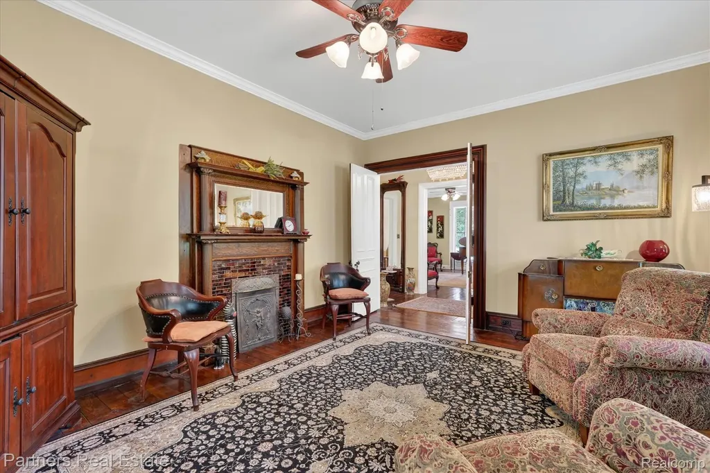 504 N 2nd Street Brighton City MI 48116