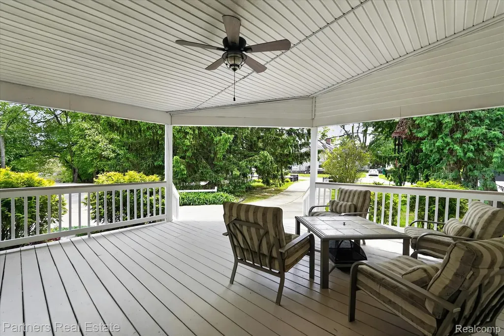 504 N 2nd Street Brighton City MI 48116
