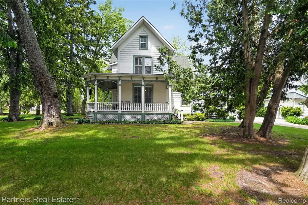 504 N 2nd Street Brighton City MI 48116