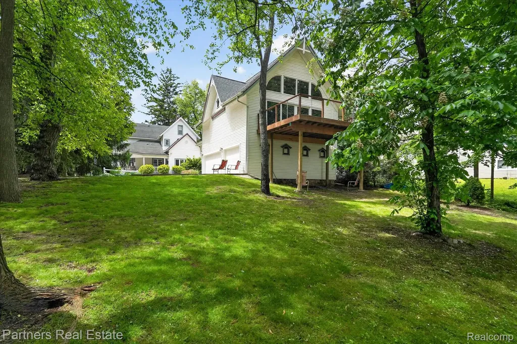 504 N 2nd Street Brighton City MI 48116