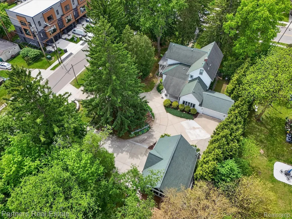 504 N 2nd Street Brighton City MI 48116