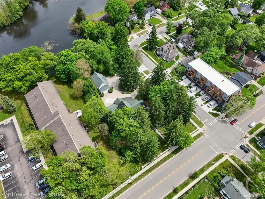 504 N 2nd Street Brighton City MI 48116