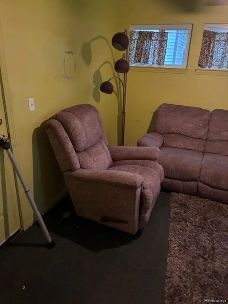 269 Eastlawn Street Detroit City MI 48215