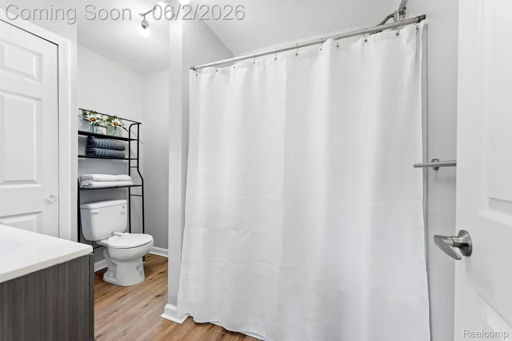 4333 Avenue E Frenchtown Township MI 48166