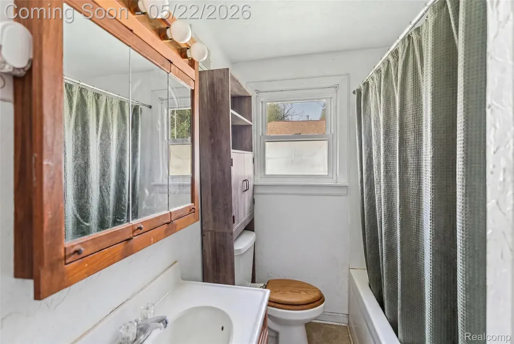 3385 N Genesee Road Genesee Charter Township MI 48506