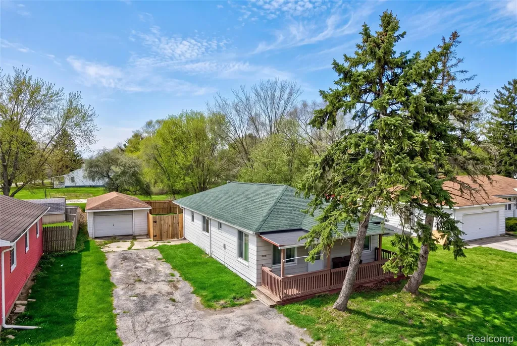 3385 N Genesee Road Genesee Charter Township MI 48506