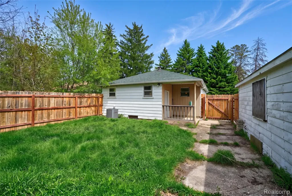 3385 N Genesee Road Genesee Charter Township MI 48506