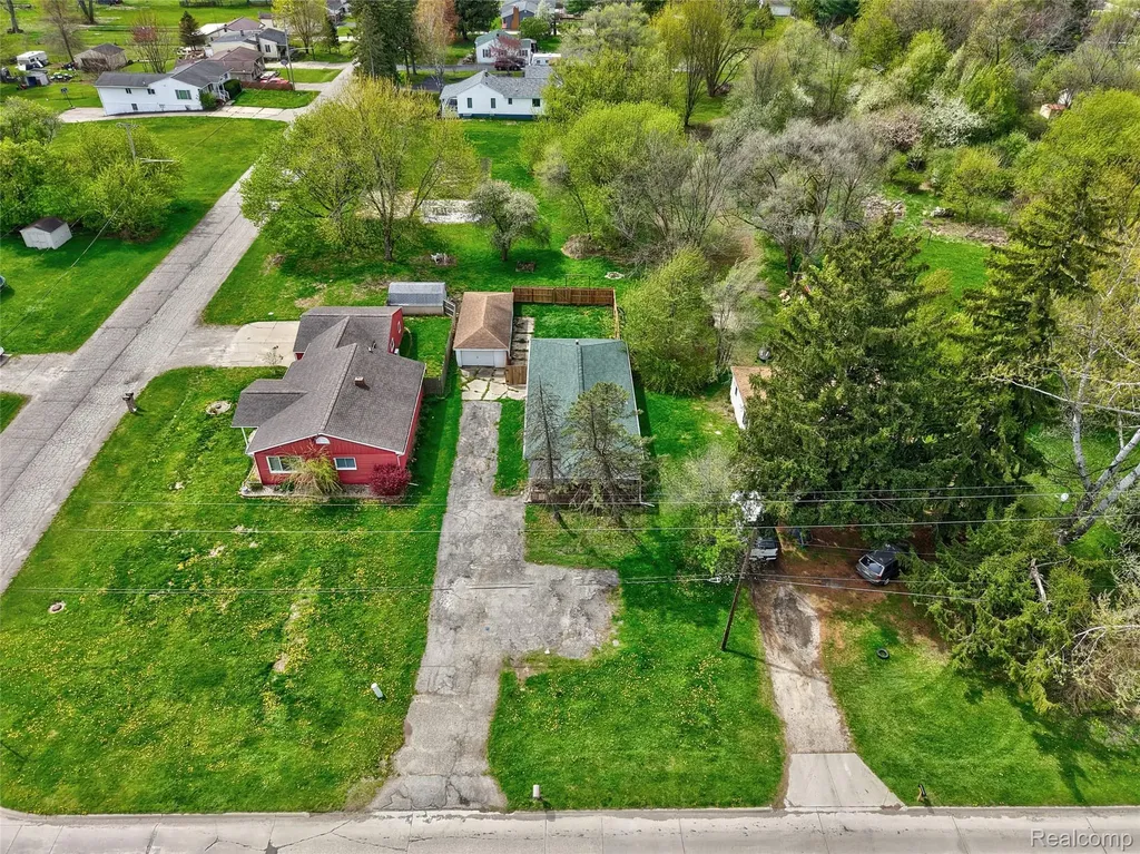 3385 N Genesee Road Genesee Charter Township MI 48506